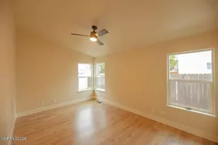 7562 Wheeldale Cir, Reno, NV 89511 - Photo 5