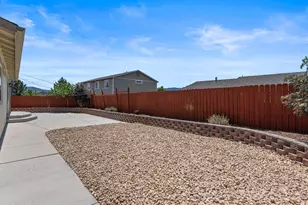 18327 Vineyard Ct, Reno, NV 89508 - Photo 25