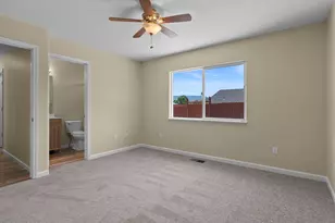 18327 Vineyard Ct, Reno, NV 89508 - Photo 13