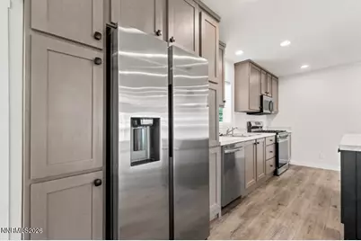5425 Flora Way, Sun Valley, NV 89433 - Photo 9