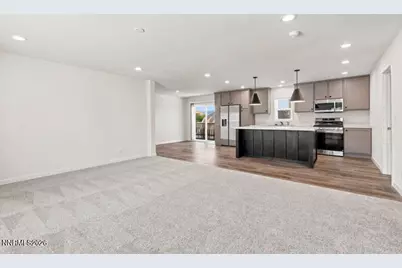 5425 Flora Way, Sun Valley, NV 89433 - Photo 5