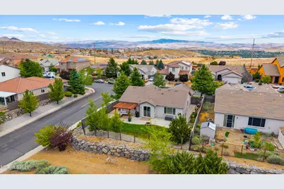 7845 Opal Bluff Drive, Reno, NV 89506 - Photo 33