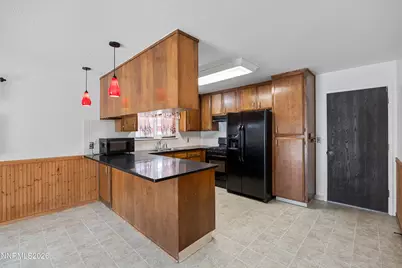 904 Saratoga Way, Carson City, NV 89703 - Photo 15