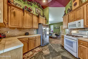 2827 Wade St, Minden, NV 89423 - Photo 7