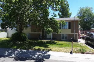 1342 Ocala Ave, Winnemucca, NV 89445 - Photo 1