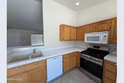 2136 Fort Bridger Road, Fernley, NV 89408 - Photo 7