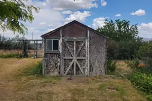 5260 Pioneer Dr, Winnemucca, NV 89445 - Photo 9