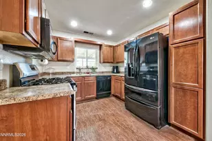 139 Deschutes Dr, Dayton, NV 89403 - Photo 7