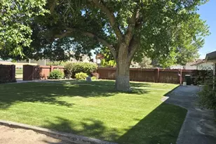 14 Willow Dr, Yerington, NV 89447 - Photo 3