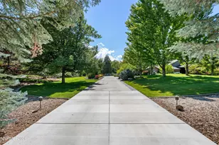 1456 Willow Creek Ln, Gardnerville, NV 89410 - Photo 15
