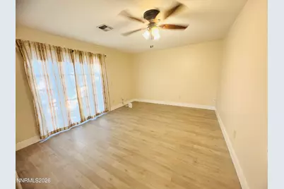1270 Zephyr Way, Sparks, NV 89431 - Photo 9