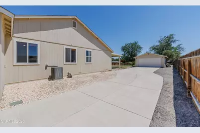 1319 Winnies Lane, Fernley, NV 89408 - Photo 29