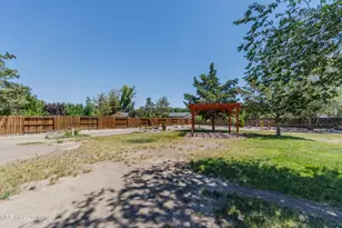 1319 Winnies Ln, Fernley, NV 89408 - Photo 33