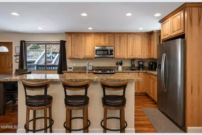 314 Barton Drive, Stateline, NV 89449 - Photo 5