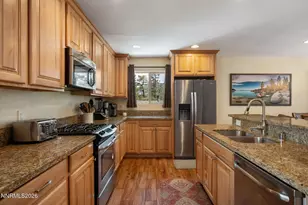 314 Barton Dr, Stateline, NV 89449 - Photo 3