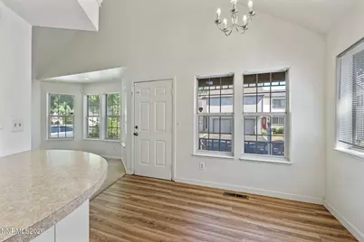 2575 Garfield Drive, Sparks, NV 89431 - Photo 9