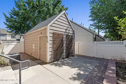2575 Garfield Drive, Sparks, NV 89431 - Photo 25