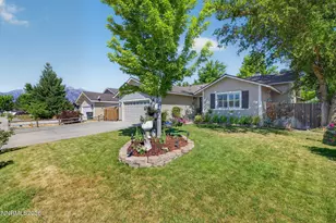 1492 Mary Jo Dr, Gardnerville, NV 89460 - Photo 3