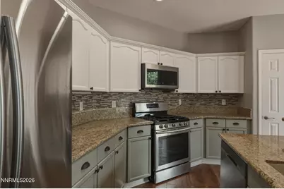 10088 Navajo Crest Drive, Reno, NV 89506 - Photo 15