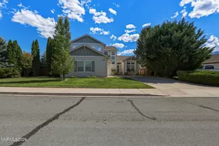 10088 Navajo Crest Dr, Reno, NV 89506 - Photo 3