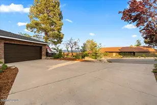 2475 Pioneer Dr, Reno, NV 89509 - Photo 5