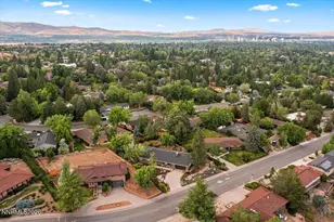 2475 Pioneer Dr, Reno, NV 89509 - Photo 57
