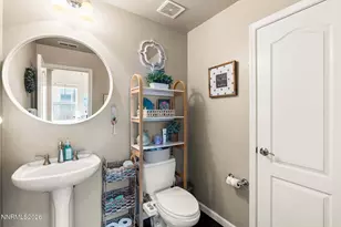 3959 White Oak Ln, Sparks, NV 89436 - Photo 15