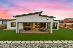 2348 Hammer Fls Dr, Reno, NV 89521 - Photo 41