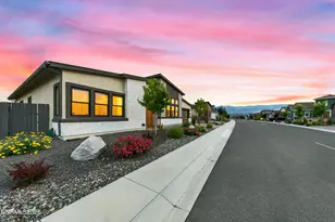2348 Hammer Fls Dr, Reno, NV 89521 - Photo 3