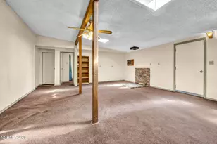 1330 Clifford Dr, Reno, NV 89506 - Photo 43