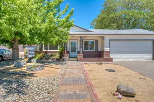 1155 Brentwood Dr, Reno, NV 89502 - Photo 29