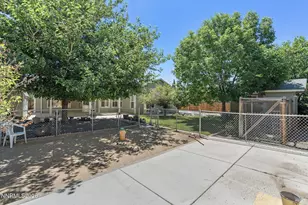 325 Hidden Oaks Dr, Dayton, NV 89403 - Photo 41