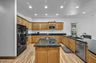 7305 Diamond Oaks Ct, Sparks, NV 89436 - Photo 23