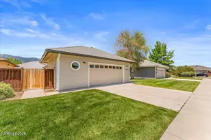 1785 Mahogany Cir, Minden, NV 89423 - Photo 5
