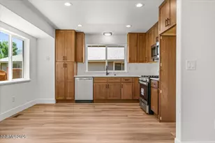 1785 Mahogany Cir, Minden, NV 89423 - Photo 9