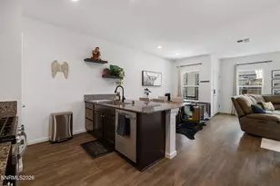 451 Autumn Breeze Cir, Reno, NV 89511 - Photo 3