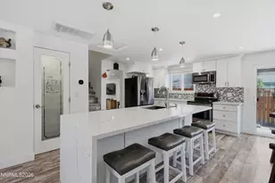 810 Autumn Hills Dr, Reno, NV 89511 - Photo 9
