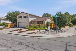 810 Autumn Hills Dr, Reno, NV 89511 - Photo 43