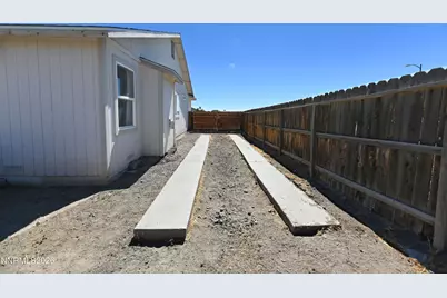 420 Fort Sutter Boulevard, Fernley, NV 89408 - Photo 17