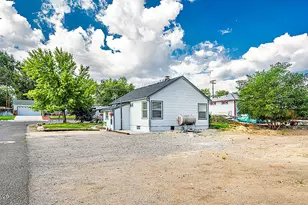 1295 Feather Way, Reno, NV 89509 - Photo 9