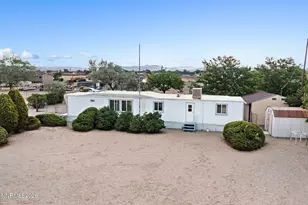 3165 Hollyhock Ln, Silver Springs, NV 89429 - Photo 7