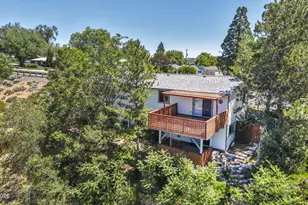 2080 Bonneville Ave, Reno, NV 89503 - Photo 7
