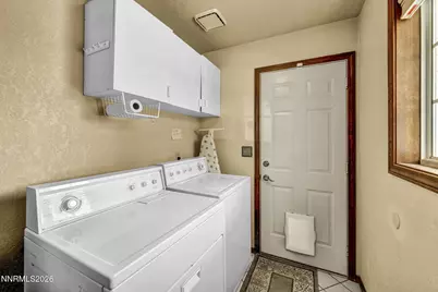 2080 Bonneville Avenue, Reno, NV 89503 - Photo 9