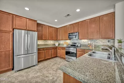 10740 Cedar Rock Drive, Reno, NV 89521 - Photo 13