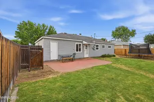 2 E O St, Sparks, NV 89431 - Photo 19