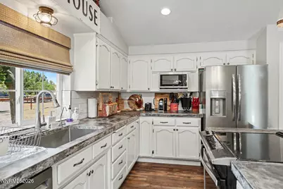 1085 Rosewood Drive, Fallon, NV 89406 - Photo 7