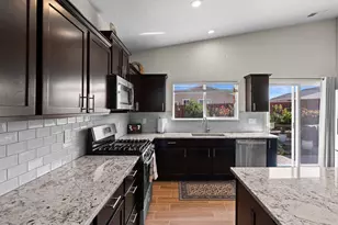 17859 Davis Mdw Ct, Reno, NV 89508 - Photo 17