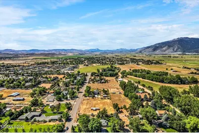 1012 Rocky Terrace Drive #35, Gardnerville, NV 89460 - Photo 5
