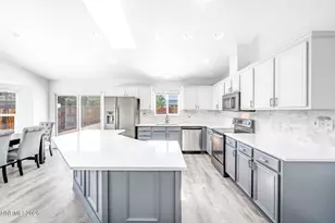 2291 Penguin Dr, Sparks, NV 89441 - Photo 3