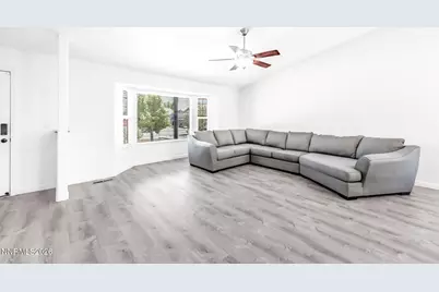 2291 Penguin Drive, Sparks, NV 89441 - Photo 9